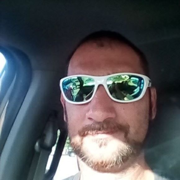 Meet your Posher, Benji - Picture 1 of 1